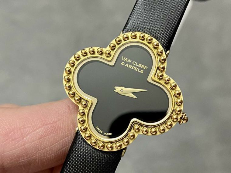 Picture of Van Cleef Arpels Watches _SKU4708van-cleef-&-arpels-30mm-10241038